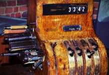 Students Develop Mind-Controlled Robotic Arm